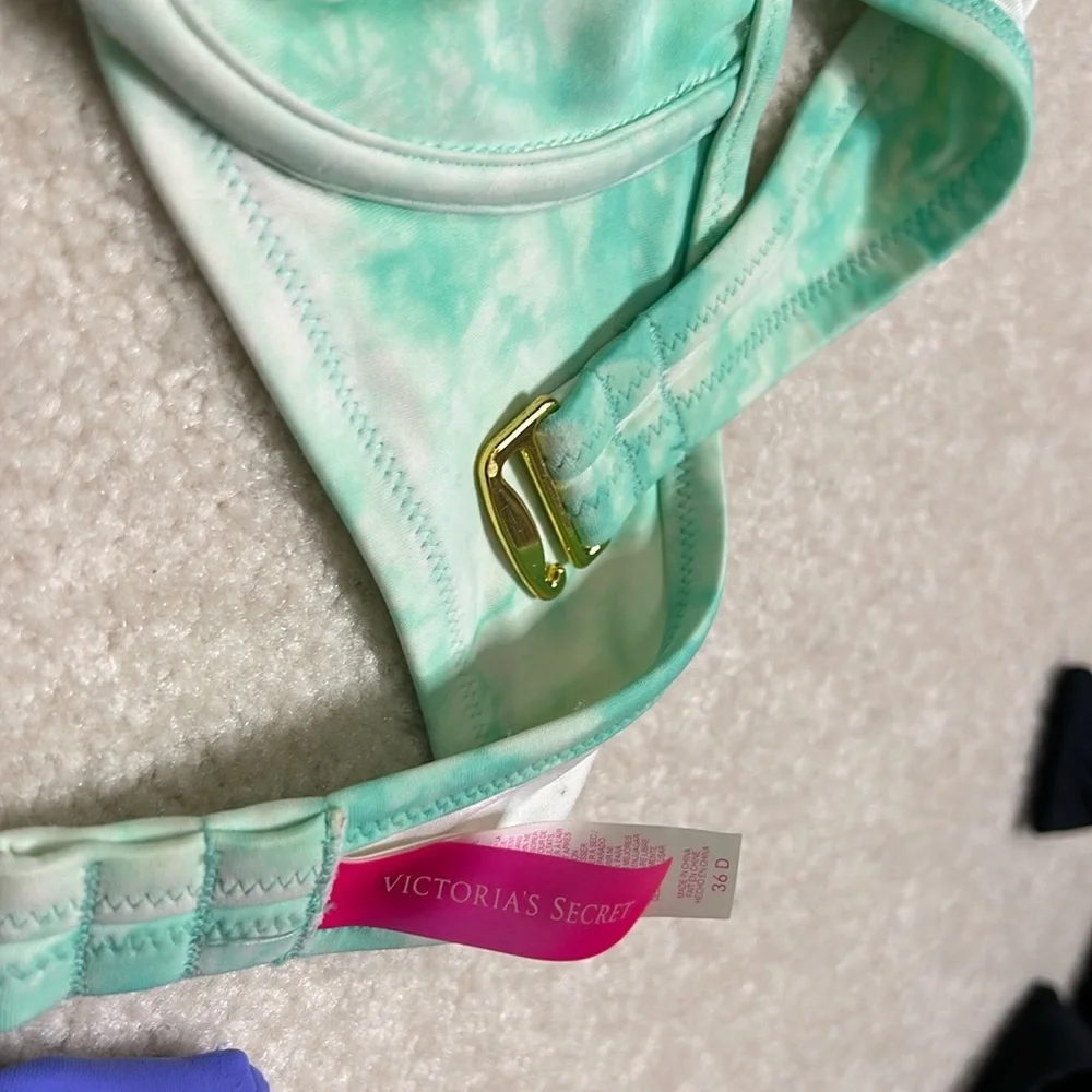 VICTORIA’S SECRET TIE DIE SWIM BIKINI TOP SZ 36 D - Picture 7 of 9